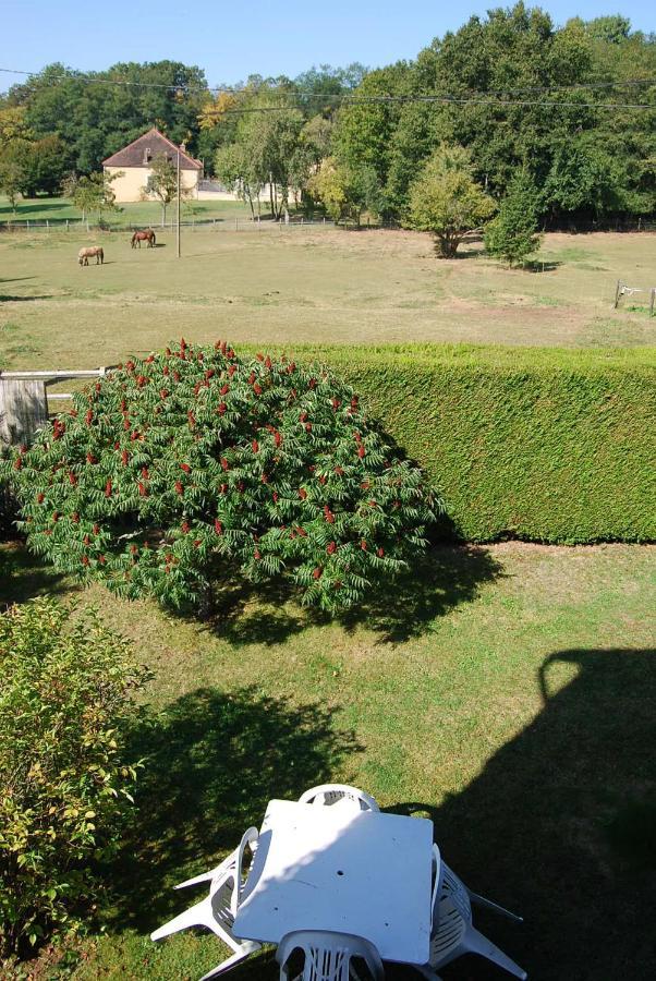 Gite Les Glycines Diges ภายนอก รูปภาพ